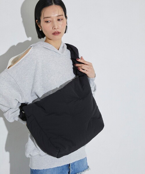 Firsthand（ファーストハンド）の「Firsthand/ファーストハンド 中綿ショルダー / メッセンジャーバッグ（ショルダーバッグ・メンズ・ブラック・ONE SIZE）」の20枚目の写真