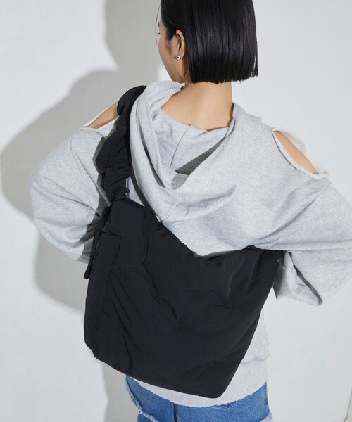 Firsthand（ファーストハンド）の「Firsthand/ファーストハンド 中綿ショルダー / メッセンジャーバッグ（ショルダーバッグ・メンズ・ブラック・ONE SIZE）」の21枚目の写真