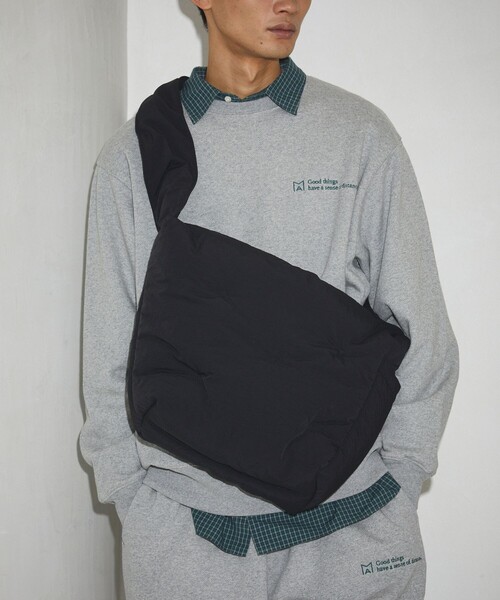 Firsthand（ファーストハンド）の「Firsthand/ファーストハンド 中綿ショルダー / メッセンジャーバッグ（ショルダーバッグ・メンズ・ブラック・ONE SIZE）」の17枚目の写真