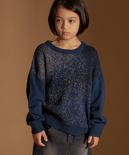 PAIRMANON STREET（ペアマノンストリート）の「【PAIRMANON STREET】グラデーション ジャガード  ニット プルオーバー（ニット/セーター・キッズ・ブラウン/ブルー/ブラック・S/M/L）」の3枚目の写真