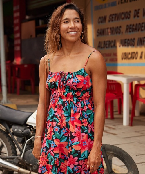 ROXY(ロキシー)の「LA VIDA MINI/ロキシー総柄ワンピース(ワンピース・レディース・ホワイト/ブラック・SMALL/X-SMALL/MEDIUM)」の13枚目の写真