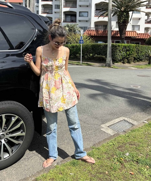 ROXY(ロキシー)の「LA VIDA MINI/ロキシー総柄ワンピース(ワンピース・レディース・ホワイト/ブラック・SMALL/X-SMALL/MEDIUM)」の6枚目の写真