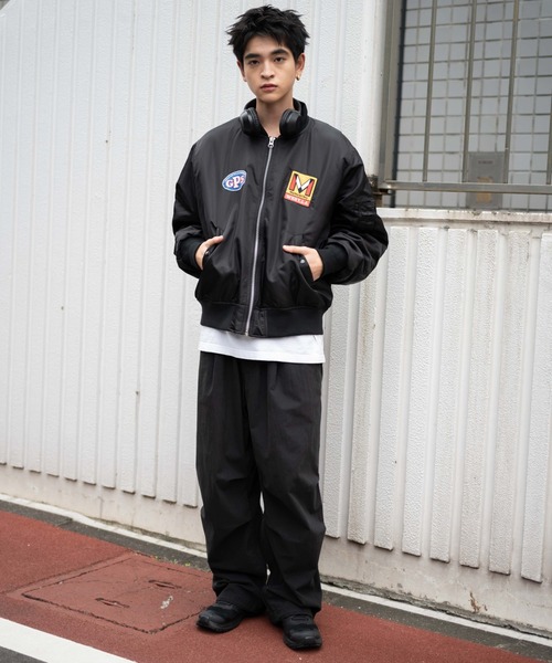 WEGO（ウィゴー）の「WEGO/パテッドワッペンMA-1（MA-1・メンズ・ブラック/カーキ・MEDIUM/LARGE）」の3枚目の写真