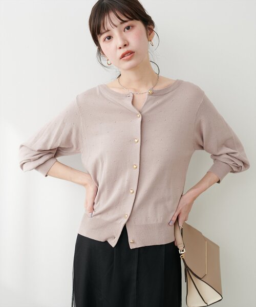 natural couture(ナチュラルクチュール)の「ちびハート釦ドット編みカーデ(カーディガン/ボレロ・レディース・ボルドー/ブラック/アイボリー/ピンクベージュ/ブルー・FREE)」の16枚目の写真
