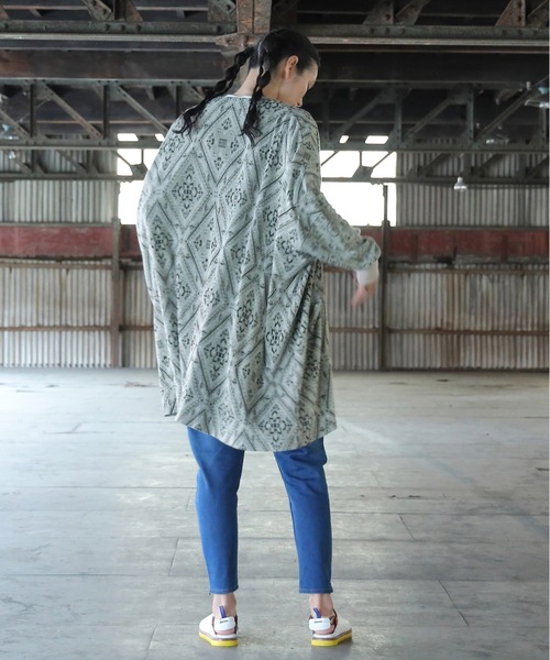 STOF（ストフ）の「Bandana JQ Cardigan（カーディガン/ボレロ・メンズ・ネイビー/ベージュ・M/S）」の5枚目の写真