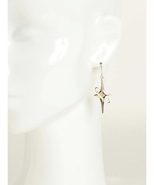 EMODA（エモダ）の「アシンメトリースパークルピアス（ピアス（両耳用）・レディース・ゴールド/シルバー・FREE）」の10枚目の写真