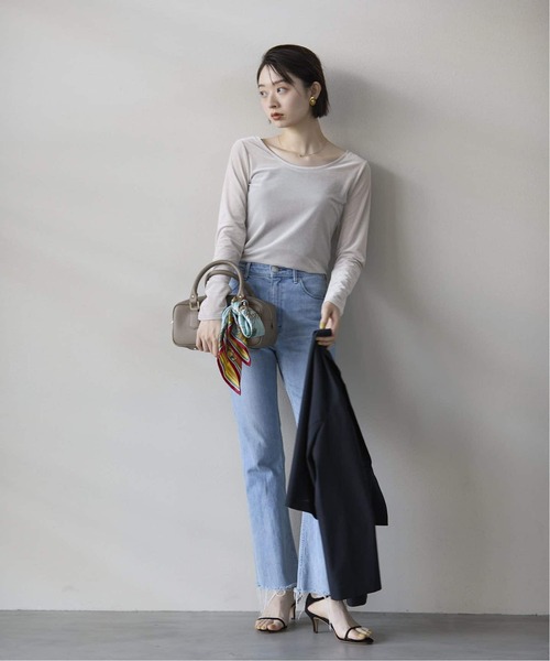 La TOTALITE(ラトータリテ)の「《追加》2wayネックベロアカットソー(Tシャツ/カットソー・レディース・ブラック/ライトグレー・FREE)」の9枚目の写真