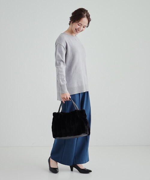 SHOO・LA・RUE（シューラルー）の「◆【2WAY】上品カラーで取り入れやすい ふわふわ ストライプファートートバッグ（トートバッグ・レディース・ベージュ/グレー/ブラック/アイボリー・00）」の19枚目の写真