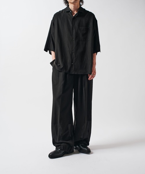 Lui's（ルイス）の「キュプラ混ワイド半袖シャツ（シャツ/ブラウス・メンズ・ネイビー/チャコールグレー/ブラック・FREE）」の5枚目の写真