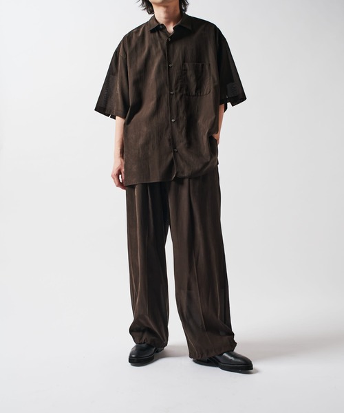 Lui's（ルイス）の「キュプラ混ワイド半袖シャツ（シャツ/ブラウス・メンズ・ネイビー/チャコールグレー/ブラック・FREE）」の14枚目の写真