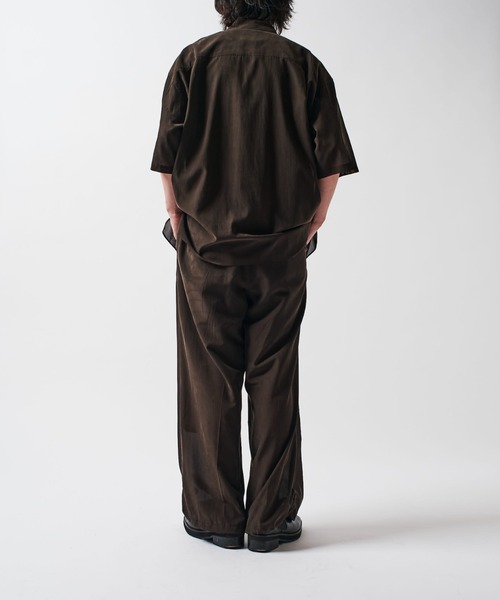 Lui's（ルイス）の「キュプラ混ワイド半袖シャツ（シャツ/ブラウス・メンズ・ネイビー/チャコールグレー/ブラック・FREE）」の16枚目の写真