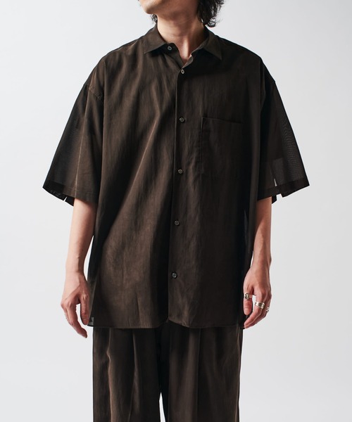 Lui's（ルイス）の「キュプラ混ワイド半袖シャツ（シャツ/ブラウス・メンズ・ネイビー/チャコールグレー/ブラック・FREE）」の9枚目の写真