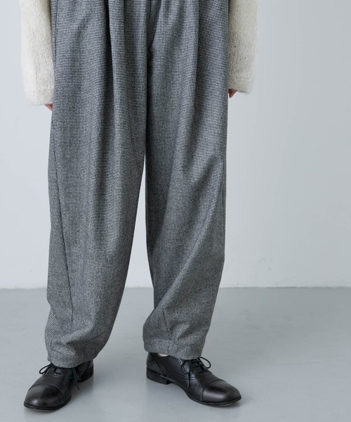 かぐれ（カグレ）の「ウールルーズテーパードパンツ千鳥（その他パンツ