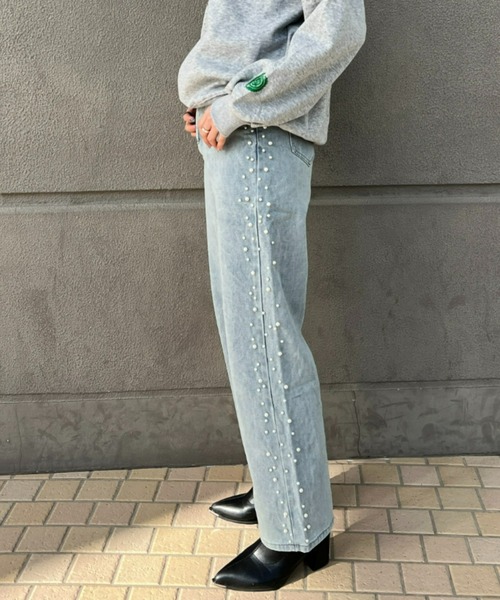 ampm(エーエムピーエム)の「【ampm】パール&ビジューサイドラインデニムパンツ(デニムパンツ・レディース・ブルー・MEDIUM)」の13枚目の写真