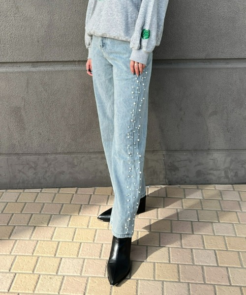 ampm(エーエムピーエム)の「【ampm】パール&ビジューサイドラインデニムパンツ(デニムパンツ・レディース・ブルー・MEDIUM)」の16枚目の写真