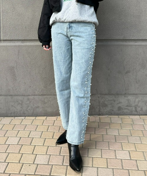 ampm(エーエムピーエム)の「【ampm】パール&ビジューサイドラインデニムパンツ(デニムパンツ・レディース・ブルー・MEDIUM)」の7枚目の写真