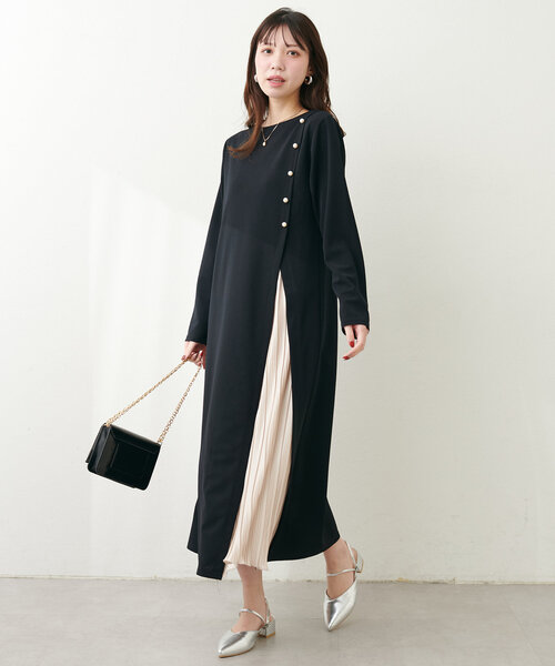 natural couture(ナチュラルクチュール)の「【WEB限定】カットジョーゼットプリーツ切替ワンピース(ワンピース・レディース・ブラック/アイボリー/ブルー・FREE)」の17枚目の写真
