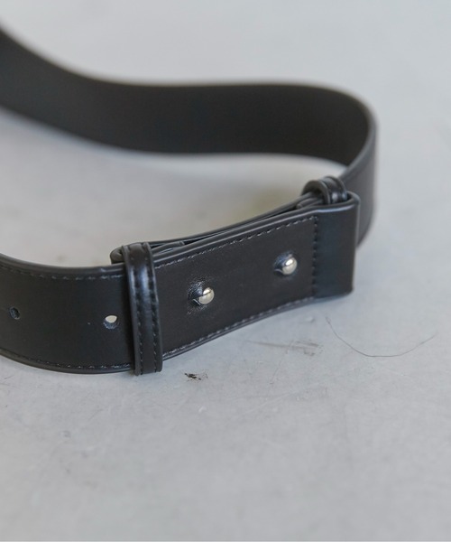 ANGIE（アンジー）の「ワイドハーフムーン ショルダーバッグ（ショルダーバッグ・レディース・アイボリー/ブラック・FREE）」の15枚目の写真