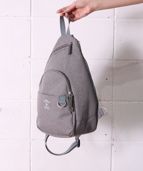 anello（アネロ）の「(LF)【anello】4ポケット 撥水加工 クロス ボディバッグ（ボディバッグ/ウエストポーチ・レディース・ブラック/ネイビー/ライトグレー・ONE SIZE）」の11枚目の写真