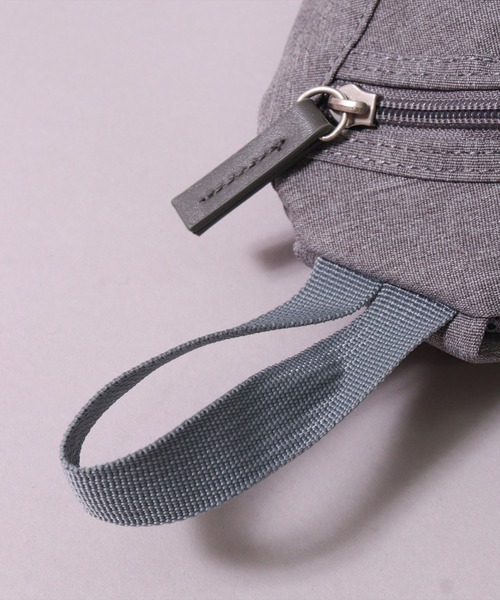 anello（アネロ）の「(LF)【anello】4ポケット 撥水加工 クロス ボディバッグ（ボディバッグ/ウエストポーチ・レディース・ブラック/ネイビー/ライトグレー・ONE SIZE）」の14枚目の写真