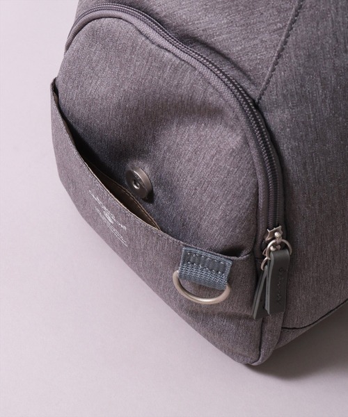 anello（アネロ）の「(LF)【anello】4ポケット 撥水加工 クロス ボディバッグ（ボディバッグ/ウエストポーチ・レディース・ブラック/ネイビー/ライトグレー・ONE SIZE）」の15枚目の写真