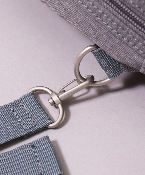 anello（アネロ）の「(LF)【anello】4ポケット 撥水加工 クロス ボディバッグ（ボディバッグ/ウエストポーチ・レディース・ブラック/ネイビー/ライトグレー・ONE SIZE）」の19枚目の写真