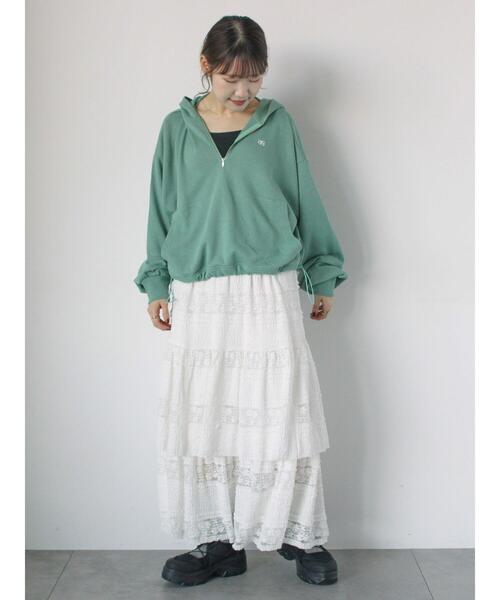 ehka sopo（エヘカソポ）の「ハーフジップショート丈パーカー（Tシャツ/カットソー・レディース・ラベンダー/キナリ/オフホワイト/グリーン・F）」の20枚目の写真