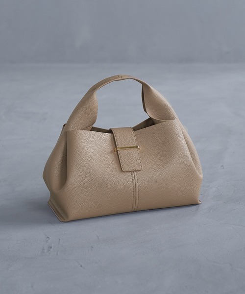 VIS（ビス）の「【復刻/WEB限定】【軽量】フロント金具エアリーソフトバッグ（ハンドバッグ・レディース・ブラック/キナリ/ベージュ/ベージュ系その他・FREE）」の4枚目の写真