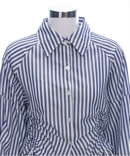 CLEAR BASIC（クリアベーシック）の「裾ドロストストライプシャツ [着回し力万能 大人ガーリー ]≪CLEAR BASIC≫（シャツ/ブラウス・レディース・サックスブルー/オフホワイト/ブルー系その他・F）」の13枚目の写真