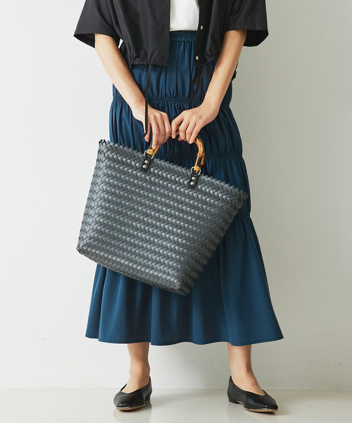 abahouse mavie(アバハウスマヴィ)の「バンブートートバック(かごバッグ・レディース・ブラック/ダークブラウン・フリー)」の1枚目の写真
