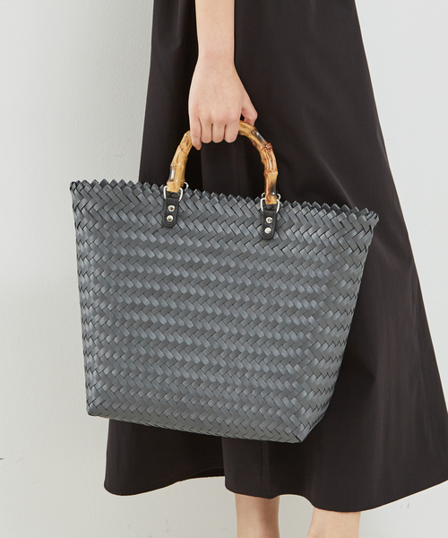 abahouse mavie(アバハウスマヴィ)の「バンブートートバック(かごバッグ・レディース・ブラック/ダークブラウン・フリー)」の9枚目の写真