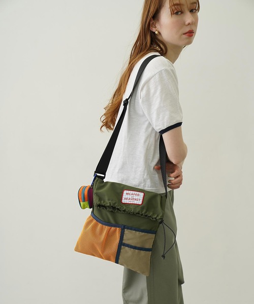 MILKFED.(ミルクフェド)の「MULTI COLOR SHOULDER BAG(ショルダーバッグ・レディース・オリーブ/ブラック/ブルー・ONE SIZE)」の1枚目の写真
