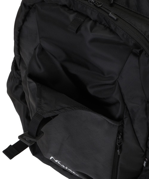 NANGA(ナンガ)の「ECOPAK UR BACKPACK/エコパック UR バックパック(バックパック/リュック・メンズ・ブラック/オリーブ・FREE)」の14枚目の写真