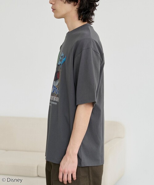 MICKEY MOUSE（ミッキーマウス）の「MICKEY（ミッキー）/ヴィンテージライクTシャツ（Tシャツ/カットソー・メンズ・その他2/その他1/ダークグレー/オフホワイト・S/M/L/XL）」の22枚目の写真