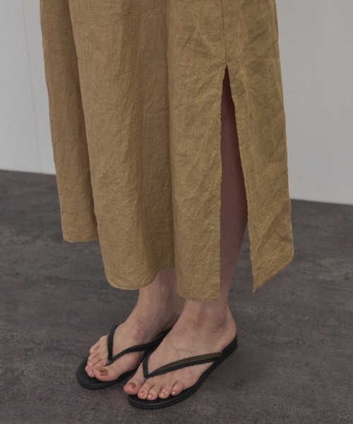 SALON adam et rope'（サロン アダム エ ロペ）の「【WEB限定】ヨーロピアンフラックスリネンワンピース［洗える］（ワンピース・レディース・ブラック/ベージュ/キナリ/ブルー系その他4・FREE）」の7枚目の写真