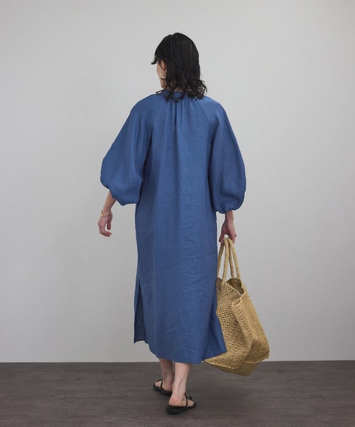 SALON adam et rope'（サロン アダム エ ロペ）の「【WEB限定】ヨーロピアンフラックスリネンワンピース［洗える］（ワンピース・レディース・ブラック/ベージュ/キナリ/ブルー系その他4・FREE）」の15枚目の写真