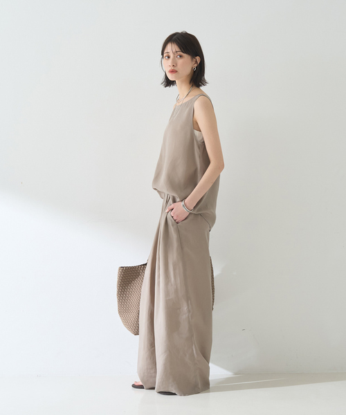 Rouge vif（ルージュヴィフ）の「【セットアップ対応】２WAYキュプラフィブリルノースリブラウス（シャツ/ブラウス・レディース・チャコールグレー/グレイッシュベージュ・フリー）」の16枚目の写真