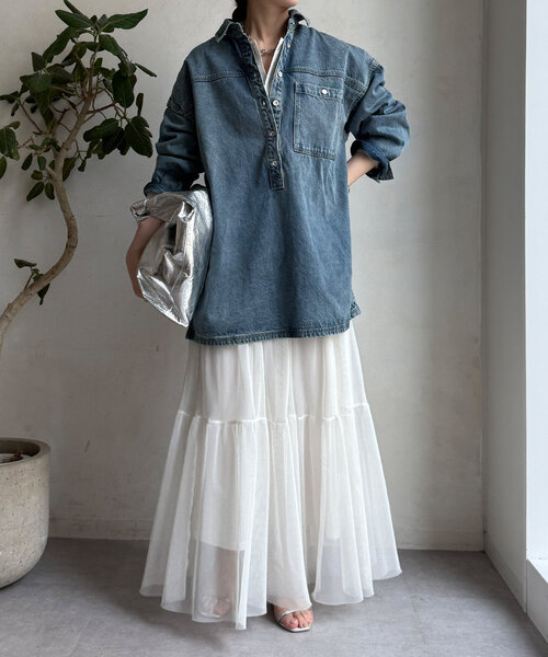 DouDou（ドゥドゥ）の「デニムオーバーチュニックシャツ（シャツ/ブラウス・レディース・ブルー系その他/ブルー・FREE）」の12枚目の写真