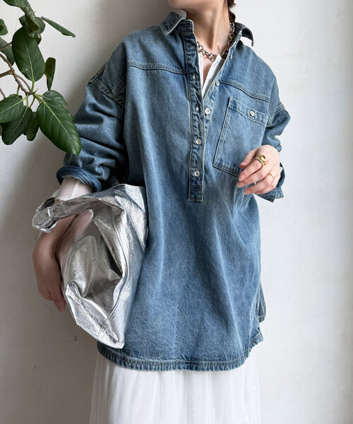 DouDou（ドゥドゥ）の「デニムオーバーチュニックシャツ（シャツ/ブラウス・レディース・ブルー系その他/ブルー・FREE）」の8枚目の写真