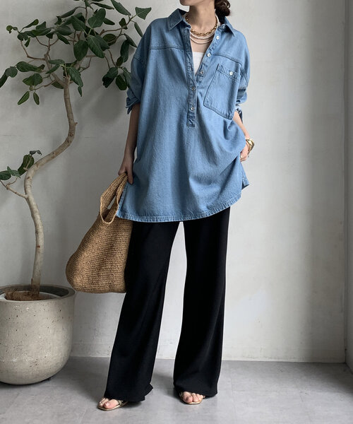 DouDou（ドゥドゥ）の「デニムオーバーチュニックシャツ（シャツ/ブラウス・レディース・ブルー系その他/ブルー・FREE）」の14枚目の写真