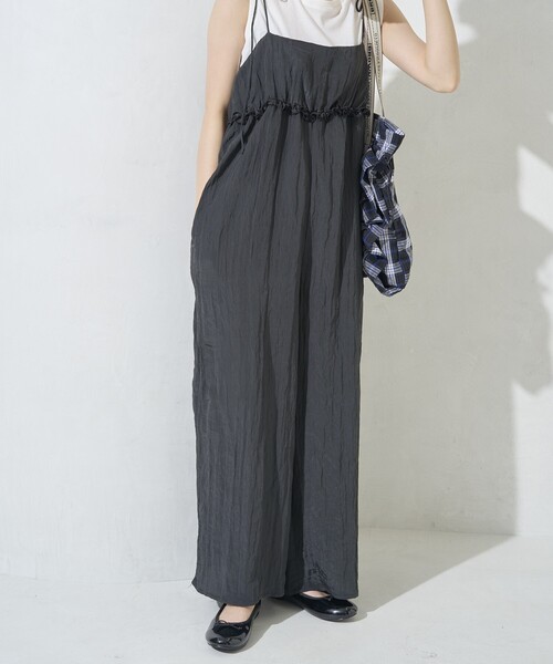 FREAK'S STORE（フリークスストア）の「限定展開 ワッシャー 加工 フリル ボリューム サロペット（サロペット/オーバーオール・レディース・ブラック/ネイビー/グリーン/ブラウン・MEDIUM/SMALL）」の20枚目の写真