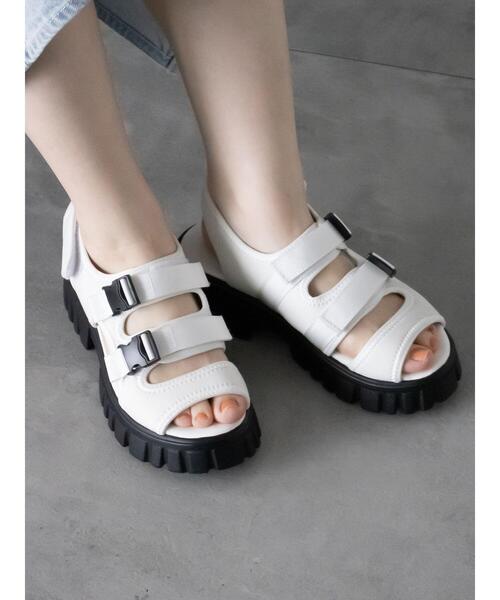 ehka sopo（エヘカソポ）の「スポーツサンダル（サンダル・レディース・グレー/オフホワイト/ブラック・L/M）」の5枚目の写真