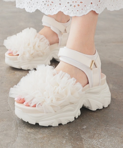 Honeys（ハニーズ）の「フリルスポーツサンダル（サンダル・レディース・ブラック/アイボリー/チャコール・L/LL/S/M）」の9枚目の写真