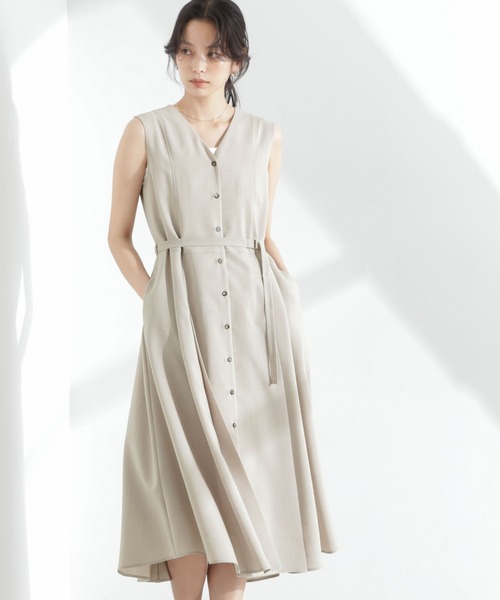 NANO universe(ナノユニバース)の「メランジドライ ベルト付きVネックワンピース(ワンピース・レディース・ライトブルー/ブラック/ライトベージュ・S/M)」の4枚目の写真