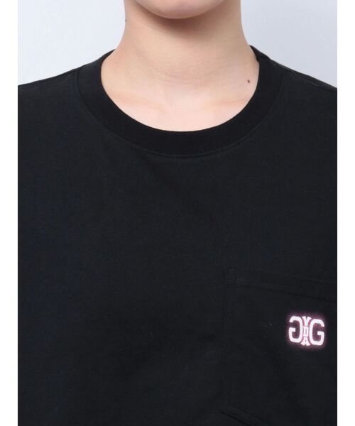 GYDA（ジェイダ）の「Symmetry GYDA NEON ショートTシャツ（Tシャツ/カットソー・レディース・ブラック/オフホワイト・FREE）」の6枚目の写真