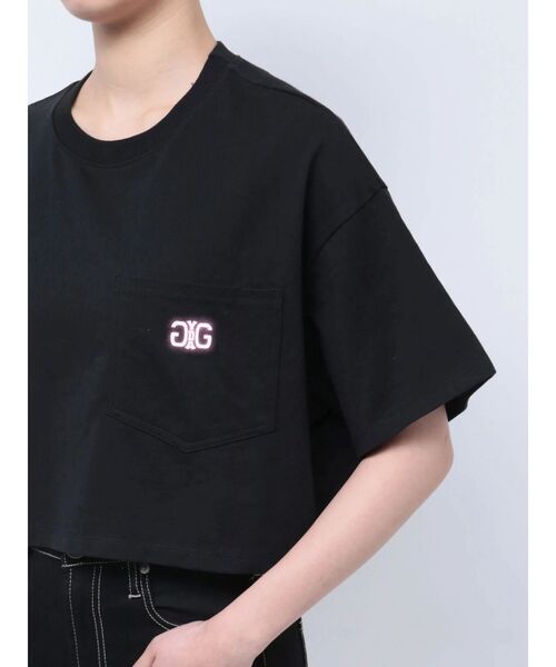 GYDA（ジェイダ）の「Symmetry GYDA NEON ショートTシャツ（Tシャツ/カットソー・レディース・ブラック/オフホワイト・FREE）」の7枚目の写真