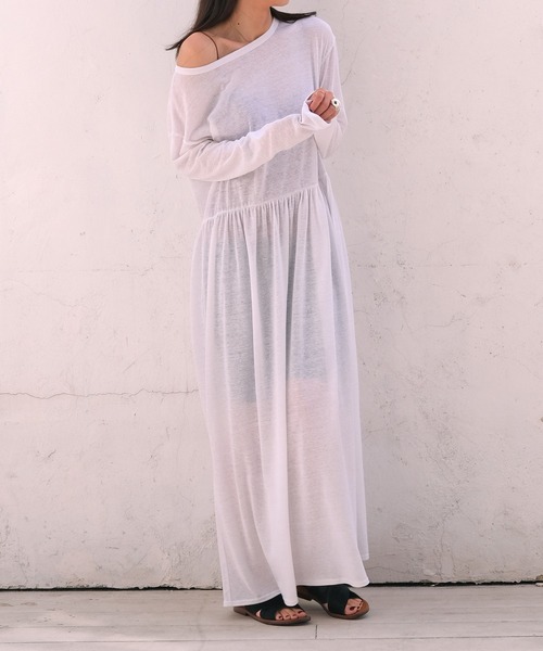 AKTE（アクテ）の「リラックスカットソーワンピース（ワンピース・レディース・ホワイト/ブラック/ブラウン・TALL/FREE）」の16枚目の写真