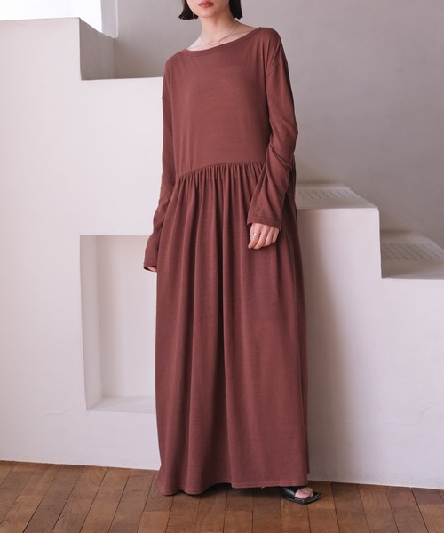 AKTE（アクテ）の「リラックスカットソーワンピース（ワンピース・レディース・ホワイト/ブラック/ブラウン・TALL/FREE）」の11枚目の写真