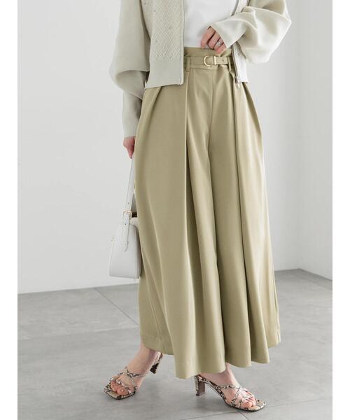 Te chichi（テチチ）の「スムースツイルタックフレアガウチョ（その他パンツ・レディース・カーキ/チャコールグレー/オフホワイト・F）」の3枚目の写真