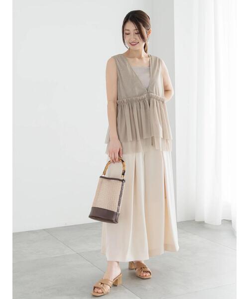 Te chichi（テチチ）の「スムースツイルタックフレアガウチョ（その他パンツ・レディース・カーキ/チャコールグレー/オフホワイト・F）」の4枚目の写真